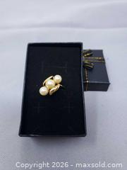 MaxSold Auction: 14KGE Ring With Pearls - Toronto (Ontario, Canada) SELLER MANAGED Estate Sale Online Auction - Swanwick Avenue