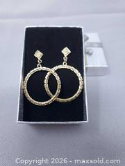 MaxSold Auction: Gold Hoop Earrings - Toronto (Ontario, Canada) SELLER MANAGED Estate Sale Online Auction - Swanwick Avenue