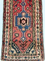 MaxSold Auction: HAMEDAN Runner? - Markham (Ontario, Canada) SELLER MANAGED Reseller Online Auction - Essex Avenue