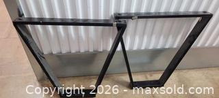 MaxSold Auction: Metal legs for table - Toronto (Ontario, Canada) SELLER MANAGED Downsizing Online Auction - Vine Avenue