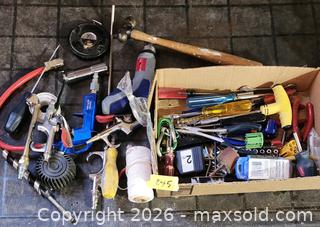 MaxSold Auction: Assorted Hand Tools Lot — Screwdrivers, Pliers, Sockets - Brighton (Ontario, Canada) SELLER MANAGED Estate Sale Online Auction - Drewery Street
