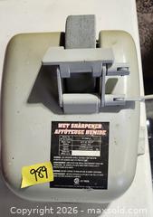 MaxSold Auction: Mastercraft Wet Sharpener / Wet Grinder 55-3504-3 - Brighton (Ontario, Canada) SELLER MANAGED Estate Sale Online Auction - Drewery Street