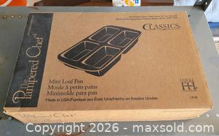 MaxSold Auction: The Pampered Chef Stoneware Mini Loaf Pan - East Cocalico Township (Pennsylvania, USA) SELLER MANAGED Downsizing Online Auction - Stevens Road