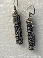 MaxSold Auction: 925 Sterling Silver CHANDELIER STYLE Dangle earrings - Shelburne (Ontario, Canada) SELLER MANAGED Downsizing Online Auction - Main Street East