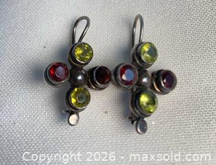 MaxSold Auction: 925 Sterling Silver FACETED PERIDOT and GARNET Earrings - Shelburne (Ontario, Canada) SELLER MANAGED Downsizing Online Auction - Main Street East