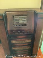 MaxSold Auction: Crosley Vintage  - Burnaby (British Columbia, Canada) SELLER MANAGED Estate Sale Online Auction - Portland Street