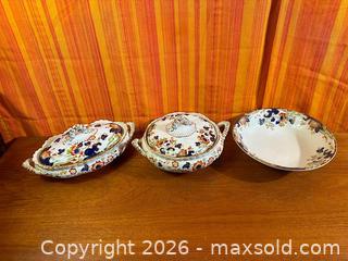 MaxSold Auction: Antique Losol Ware Tokio Serving Dishes and More - Hamilton (Ontario, Canada) SELLER MANAGED Estate Sale Online Auction - Gertrude Street