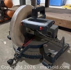 MaxSold Auction: Bosch 10" Corded Compound Miter Saw - Bedford (New Hampshire, USA) PARTNER MANAGED Moving Online Auction - Holbrook Road