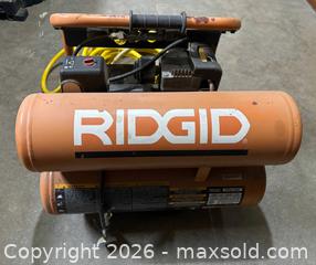 MaxSold Auction: RIDGID Portable Hotdog Compressor 4.5 Gal, 150 PSI - Bedford (New Hampshire, USA) PARTNER MANAGED Moving Online Auction - Holbrook Road