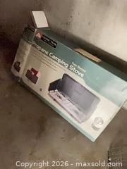 MaxSold Auction: Camp stove and lantern - Salmon Arm (British Columbia, Canada) SELLER MANAGED Downsizing Online Auction - 5 Avenue North East                    