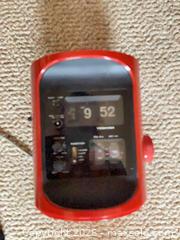 MaxSold Auction: Radios and CDs - Salmon Arm (British Columbia, Canada) SELLER MANAGED Downsizing Online Auction - 5 Avenue North East                    