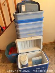 MaxSold Auction: Totes - Salmon Arm (British Columbia, Canada) SELLER MANAGED Downsizing Online Auction - 5 Avenue North East                    