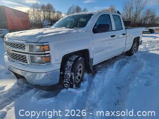 MaxSold Auction: 2016 Chevrolet Silverado LT Safetied VIN: 1GCRCNEC1GZ230960 - Ottawa (Ontario, Canada) SELLER MANAGED Commercial Liquidation Online Auction - Industrial Avenue