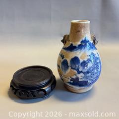 MaxSold Auction: ** RARE ** Antique Chinese Blue & White Crackle Glaze Porcelain Foo Dog Handle Vase (19th Century) - Toronto (Ontario, Canada) PARTNER MANAGED Reseller Online Auction - Queen Street West