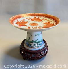 MaxSold Auction: ** RARE ** Antique Chinese Hand Painted Footed Porcelain Bowl (1820-1850) - Toronto (Ontario, Canada) PARTNER MANAGED Reseller Online Auction - Queen Street West