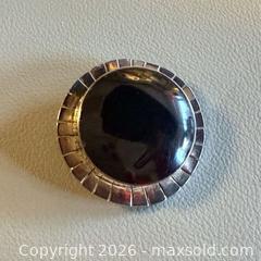 MaxSold Auction: Vintage 925 Silver Onyx Mexican Pendant / Brooch - Marked  - Toronto (Ontario, Canada) PARTNER MANAGED Reseller Online Auction - Queen Street West