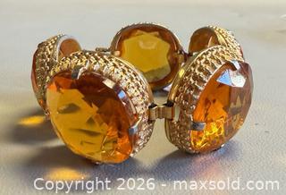 MaxSold Auction: Vintage Chunky Gold Tone Amber Glass Bracelet - Toronto (Ontario, Canada) PARTNER MANAGED Reseller Online Auction - Queen Street West