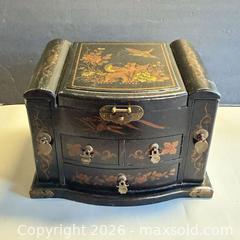 MaxSold Auction: Vintage COLLECTIBLE Asian Wooden Jewelry Box With Mirror  - Toronto (Ontario, Canada) PARTNER MANAGED Reseller Online Auction - Queen Street West