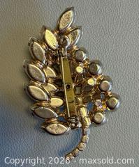 MaxSold Auction: Vintage Gold Tone Milk Glass Rhinestone Leaf Brooch - Toronto (Ontario, Canada) PARTNER MANAGED Reseller Online Auction - Queen Street West