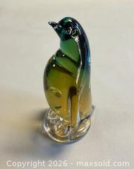 MaxSold Auction: Vintage Italian MURANO Art Glass Penguin Figurine - Toronto (Ontario, Canada) PARTNER MANAGED Reseller Online Auction - Queen Street West
