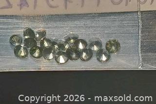 MaxSold Auction: Lot of green sapphires ready for setting - Brantford (Ontario, Canada) SELLER MANAGED Reseller Online Auction - West Street (CONDO)