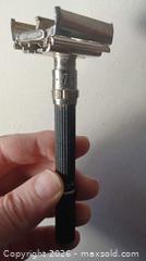 MaxSold Auction: Vintage Gillette Super Adjustable Safety Razor 109 - Brantford (Ontario, Canada) SELLER MANAGED Reseller Online Auction - West Street (CONDO)