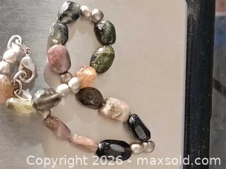 MaxSold Auction: Watermelon Tourmaline Beaded 8" Bracelet - Brantford (Ontario, Canada) SELLER MANAGED Reseller Online Auction - West Street (CONDO)