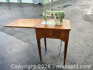 MaxSold Auction: Beacon Vintage Electric Sewing Machine with Built-In Cabinet -sd - Maple Ridge (British Columbia, Canada) PARTNER MANAGED Estate Sale Online Auction - 203 Street