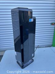 MaxSold Auction: Black Tower Air Purifier, Corded Electric -ebn - Maple Ridge (British Columbia, Canada) PARTNER MANAGED Estate Sale Online Auction - 203 Street