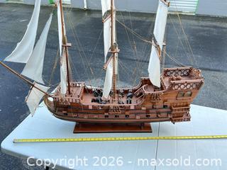 MaxSold Auction: Handmade 17th-Century Style Galleon Model Over 36 in -ebn - Maple Ridge (British Columbia, Canada) PARTNER MANAGED Estate Sale Online Auction - 203 Street