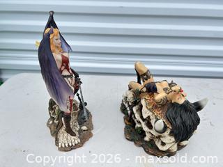 MaxSold Auction: Lot of 2 Resin Figurines 9-12 in -ebn - Maple Ridge (British Columbia, Canada) PARTNER MANAGED Estate Sale Online Auction - 203 Street