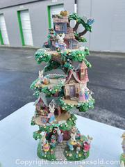 MaxSold Auction: Lot of 5 Multicolor Pastel Resin Figurines, Largest 12–18 in -ebn - Maple Ridge (British Columbia, Canada) PARTNER MANAGED Estate Sale Online Auction - 203 Street