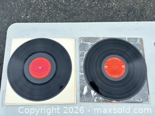 MaxSold Auction: Paul Simon - Vinyl LP 12" 33 1/3 RPM - Maple Ridge (British Columbia, Canada) PARTNER MANAGED Estate Sale Online Auction - 203 Street