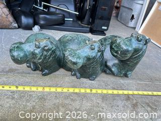 MaxSold Auction: Large Carved Stone Hippo Sculpture, Zimbabwe, Signed, Serpentine -ebn - Maple Ridge (British Columbia, Canada) PARTNER MANAGED Estate Sale Online Auction - 203 Street