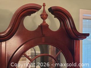 MaxSold Auction: Traditional Mahogany Stained Wood Curio Cabinet -ss - Maple Ridge (British Columbia, Canada) PARTNER MANAGED Estate Sale Online Auction - 203 Street