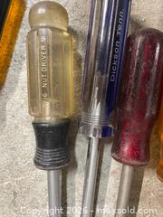 MaxSold Auction: Nut drivers - North Saanich (British Columbia, Canada) SELLER MANAGED Downsizing Online Auction - Lands End Road            