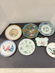 MaxSold Auction: Asian Small Plates - Surrey (British Columbia, Canada) PARTNER MANAGED Downsizing Online Auction - 16th Avenue