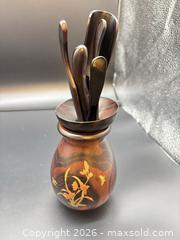 MaxSold Auction: Tea Set and Incense Burner - Surrey (British Columbia, Canada) PARTNER MANAGED Downsizing Online Auction - 16th Avenue