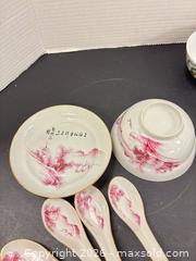 MaxSold Auction: Vintage Chinese Bowls - Surrey (British Columbia, Canada) PARTNER MANAGED Downsizing Online Auction - 16th Avenue