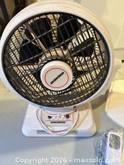 MaxSold Auction: Garrison & Windmere White Tower and Pedestal Fans, Multiple - Calgary (Alberta, Canada) SELLER MANAGED Moving Online Auction - Varsville Place Northwest