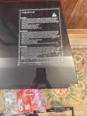 MaxSold Auction: Insignia TV Stand for Up to 52" TVs, Black Glass & Brown Finish - Calgary (Alberta, Canada) SELLER MANAGED Moving Online Auction - Varsville Place Nw