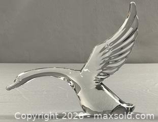 MaxSold Auction: Crystal Figurine of a Swan - Campbell (California, USA) PARTNER MANAGED Estate Sale Online Auction - Dell Avenue