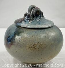 MaxSold Auction: Hand Formed Artisan Pottery Jar with Provenance - Campbell (California, USA) PARTNER MANAGED Estate Sale Online Auction - Dell Avenue