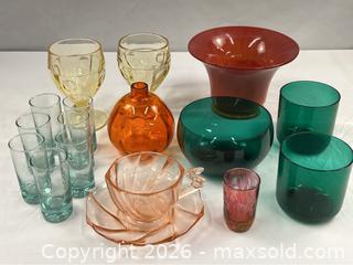 MaxSold Auction: “Rainbow” of Assorted Color Glass Ware - Campbell (California, USA) PARTNER MANAGED Estate Sale Online Auction - Dell Avenue