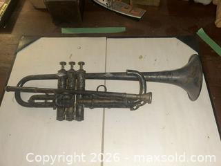 MaxSold Auction: Brass Horn/Cornet C - Toronto (Ontario, Canada) Downsizing Online Auction - Blantyre Avenue
