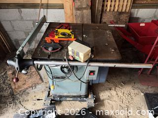 MaxSold Auction: Corded Electric Table Saw with Rip Fence & Miter Gauge D - Toronto (Ontario, Canada) Downsizing Online Auction - Blantyre Avenue