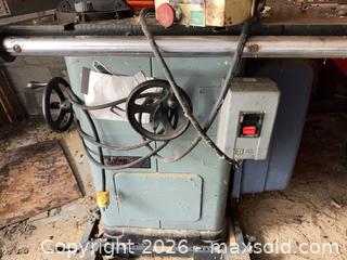 MaxSold Auction: Corded Electric Table Saw with Rip Fence & Miter Gauge D - Toronto (Ontario, Canada) Downsizing Online Auction - Blantyre Avenue
