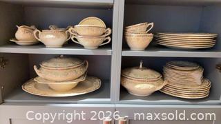 MaxSold Auction: Crown Ducal Florentine Porcelain Dinnerware & Serving Set B - Toronto (Ontario, Canada) Downsizing Online Auction - Blantyre Avenue