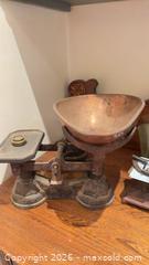 MaxSold Auction: Vintage Cast Iron Kitchen Scale with Copper Bowl & Weights C - Toronto (Ontario, Canada) Downsizing Online Auction - Blantyre Avenue