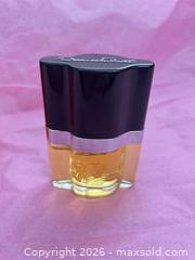 MaxSold Auction: Lot of Collectible Perfume (B) - Newmarket (Ontario, Canada) SELLER MANAGED Downsizing Online Auction - Wendy Culbert Crescent